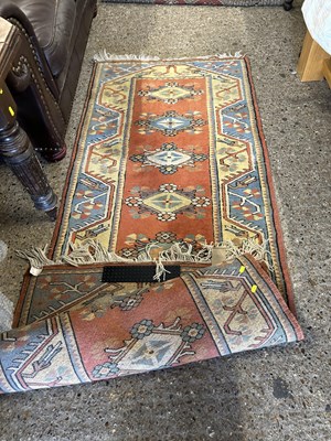 Lot 353 - Modern wool runner carpet