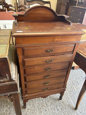 Lot 358 - A late Victorian American walnut six drawer...