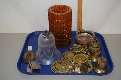 Lot 1 - Tray of mixed items to include a range of...