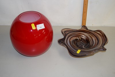 Lot 11 - A red Art Glass vase and a further Art Glass bowl