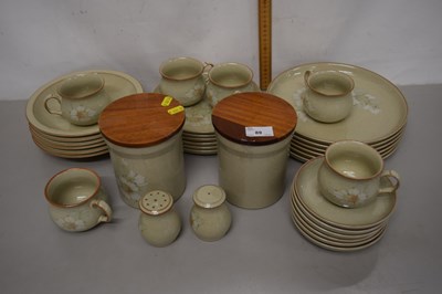 Lot 89 - A quantity of Denby Daybreak table wares