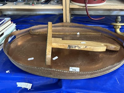 Lot 516 - Copper serving tray and other items