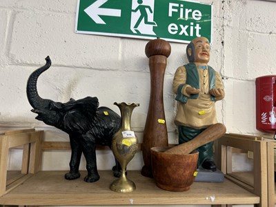 Lot 518 - Mixed Lot: Ceramic figure, large pepper...