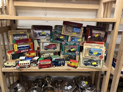 Lot 539 - Mixed Lot: Matchbox and other boxed toy vans...