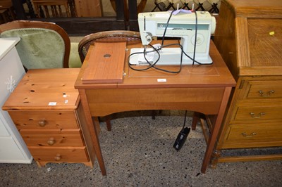 Lot 236 - Singer sewing machine on stand