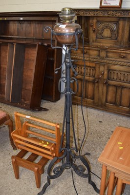 Lot 285 - A standard oil lamp converted to electricity