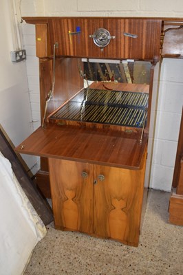 Lot 293 - Small Art Deco style walnut veneered drinks...