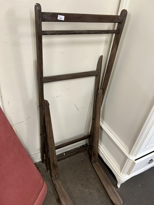 Lot 662 - Hardwood deckchair frame