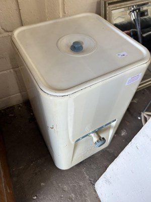 Lot 756 - Vintage Burco boiler