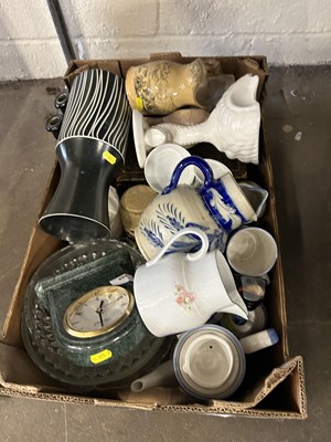 Lot 774 - Box of various house clearance ceramics and...