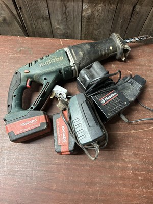 Lot 1019A - Metabo cordless saw