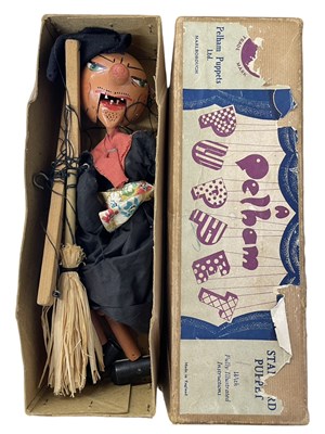 Lot 166 - A vintage boxed SM Witch Pelham puppet