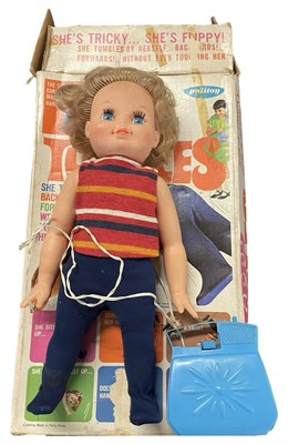 Lot 186 - A 1969 Palitoy Tippy Tumbles doll in original...