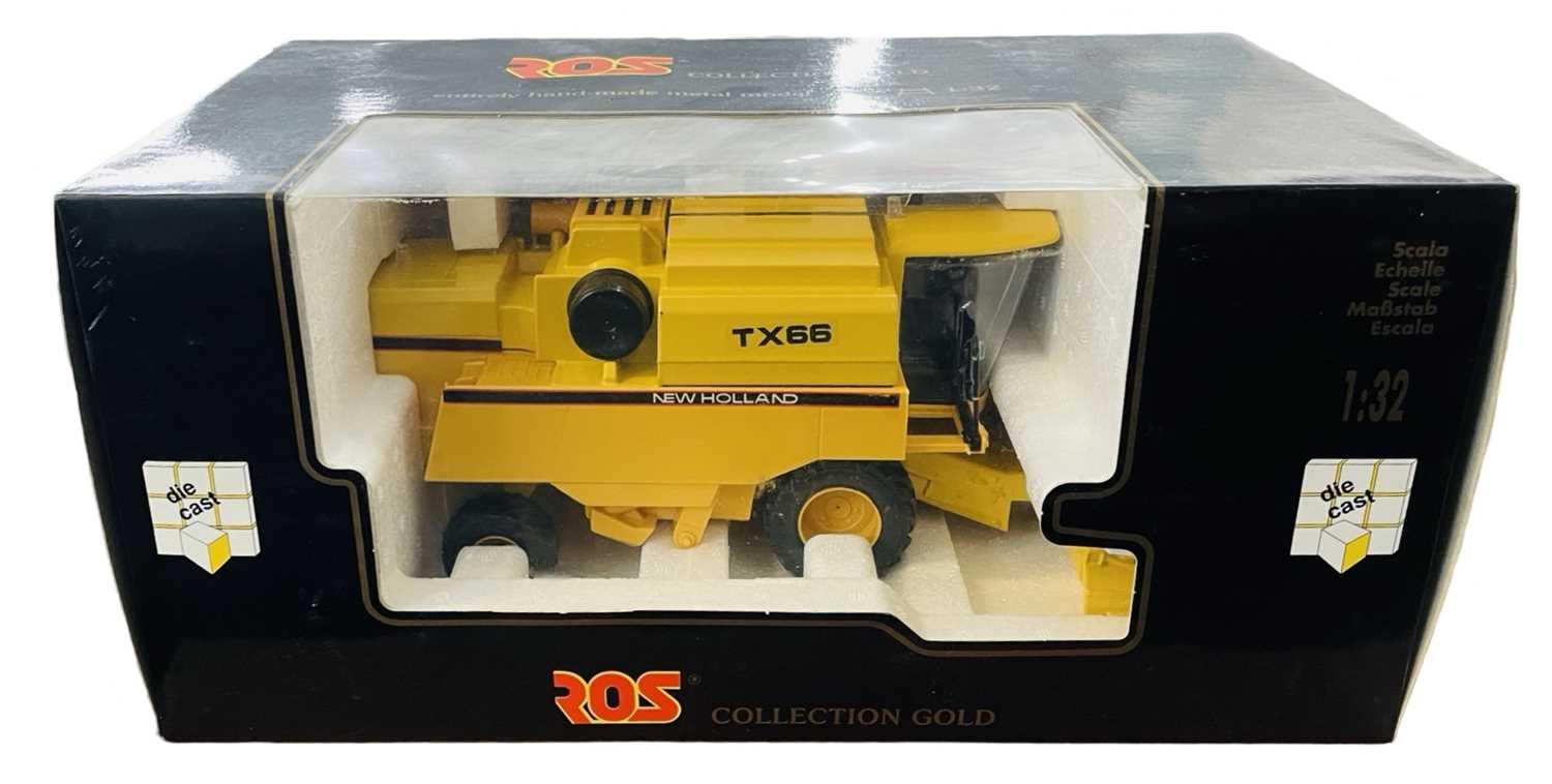 Lot 130 - A boxed Ros Collection 1:32 scale model New...