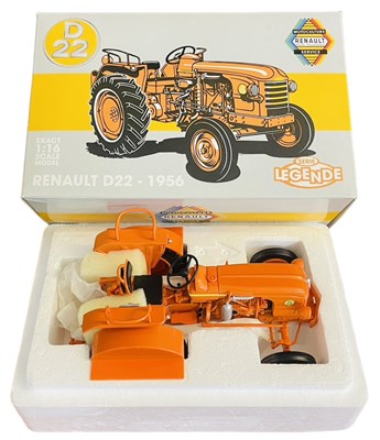 Lot 126 - A boxed Renault 1956 D22 Tractor model