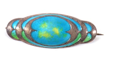 Lot 239 - An early 20th century silver and enamel brooch...