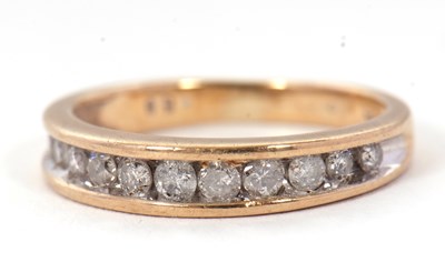 Lot 60 - A 9ct diamond ring, the upper half with...