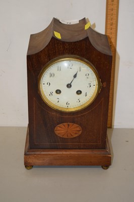 Lot 72 - An Edwardian mantel clock