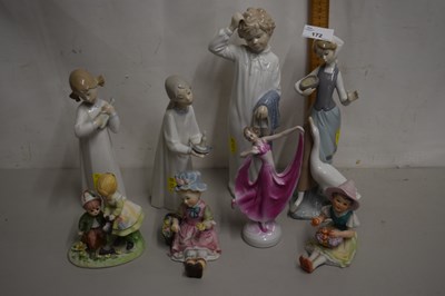 Lot 172 - Mixed Lot: Lladro figures and others