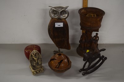 Lot 186 - Quantity of wooden items including a wooden...