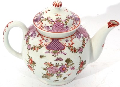 Lot 75 - Lowestoft Teapot c1780