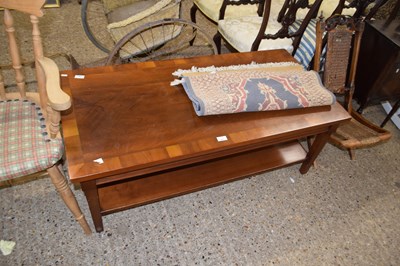 Lot 363 - A rectangular coffee table