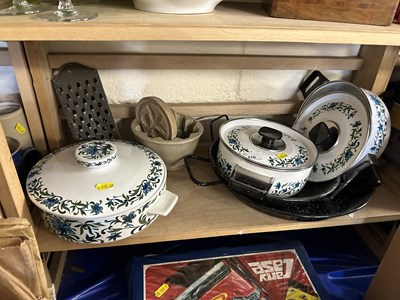 Lot 510 - Quantity of Mid Winter cook ware, butter press,...