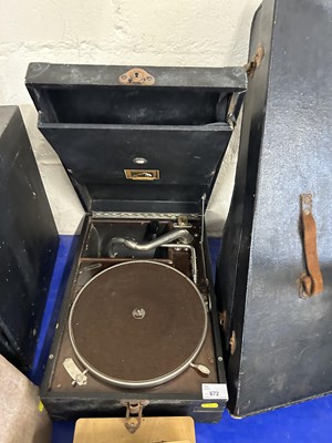 Lot 672 - An HMV gramophone