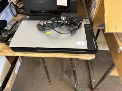 Lot 718 - Epson V200 scanner