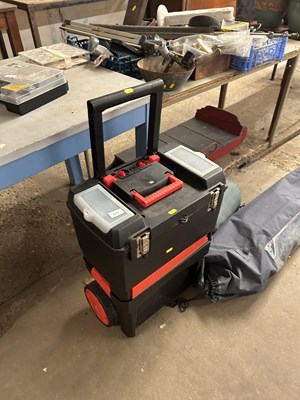 Lot 1018 - Black & Decker wheeled toolbox