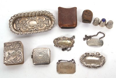 Lot 87 - Mixed Lot: Edwardian silver embossed pin tray,...