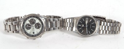 Lot 229 - Mixed Lot: Two Seiko watches, one Quartz Seiko...