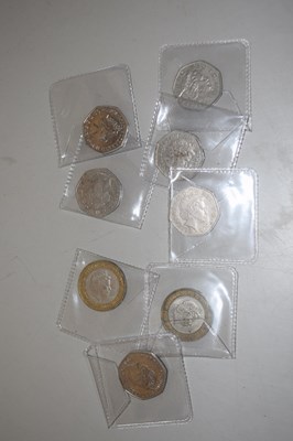 Lot 126 - Mixed coins to include 50p and £2