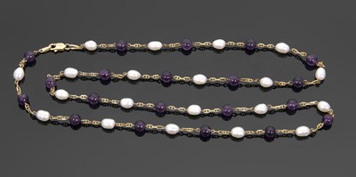 Lot 73 - A 9ct cultured pearl and amethyst necklace,...