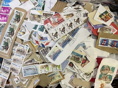 Lot 1100 - ONE BOX: A large collection of circulated...