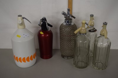 Lot 7 - Collection of vintage Soda Streams