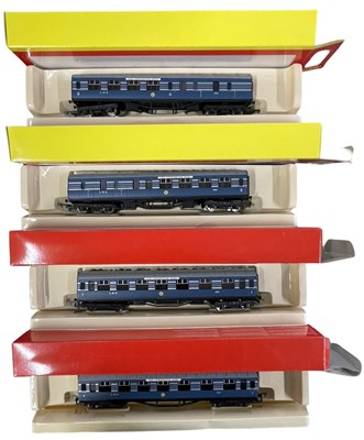 Lot 29 - Four boxed Hornby 00 gauge coaches, to include:...