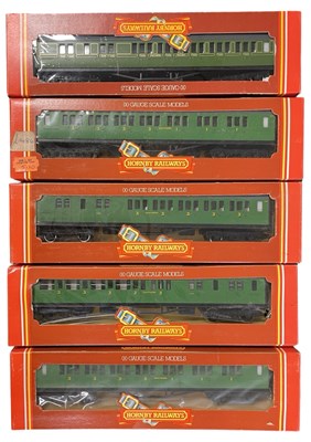 Lot 38 - 5 x Hornby 00 gauge corridors, to include:  -...