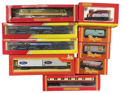 Lot 50 - 9 x boxed Hornby 00 gauge tankers, corridors,...