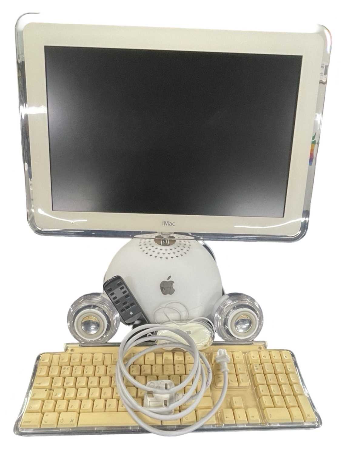 Lot 466 - A 17" Apple Mac G4 with mouse, speakers,...