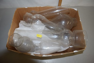 Lot 14 - Box of oil lamp chimneys