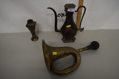 Lot 77 - Mixed Lot: Vintage car horn together with a...