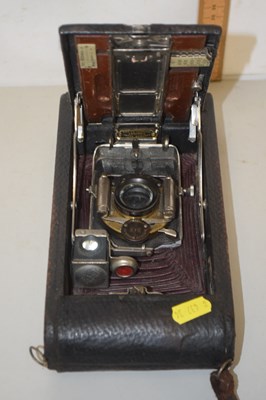 Lot 128 - Vintage Kodak Eastman camera