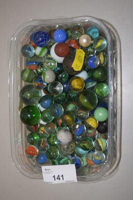 Lot 141 - Box of assorted marbles