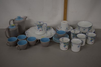 Lot 177 - Mixed Lot: Tea wares to include Poole