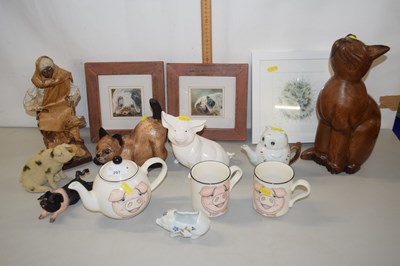 Lot 207 - Mixed Lot: Arthur Wood pig decorated tea set,...