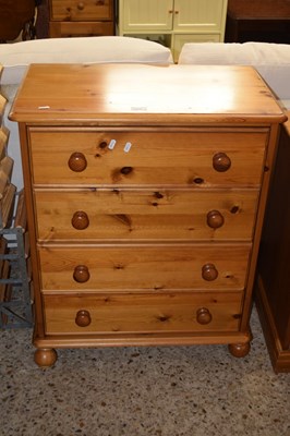 Lot 279 - Modern pine four drawer chest