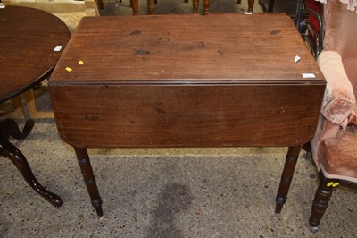 Lot 316 - Victorian mahogany Pembrook table