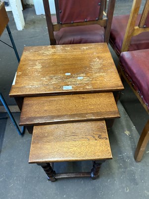 Lot 751 - Nest of oak tables