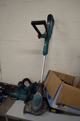 Lot 1002 - Bosch cordless strimmer